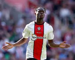 "Kamaldeen Sulemana expressing frustration during a Southampton match."