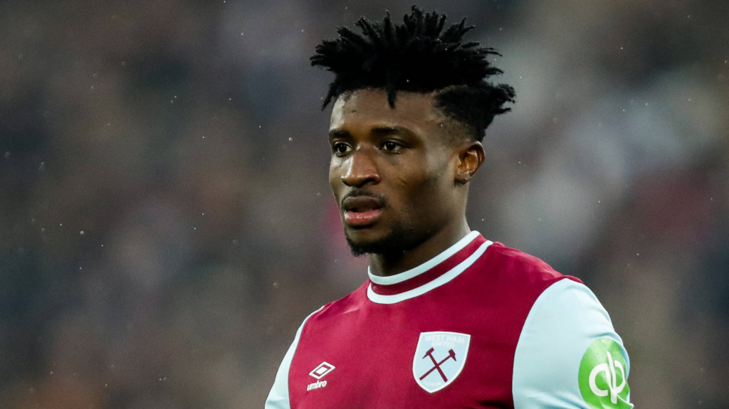 Mohammed Kudus in West Ham United jersey during a match.