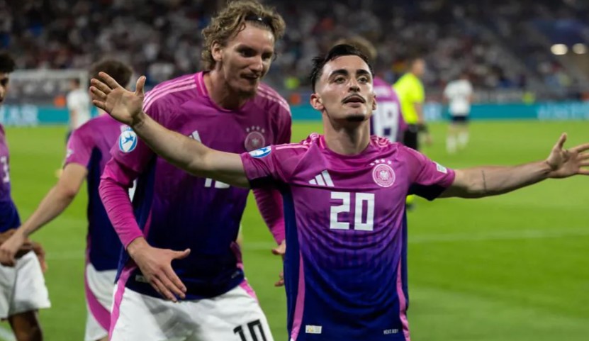 This image has an empty alt attribute; its file name is Germany-v-England-U-21-c.jpg