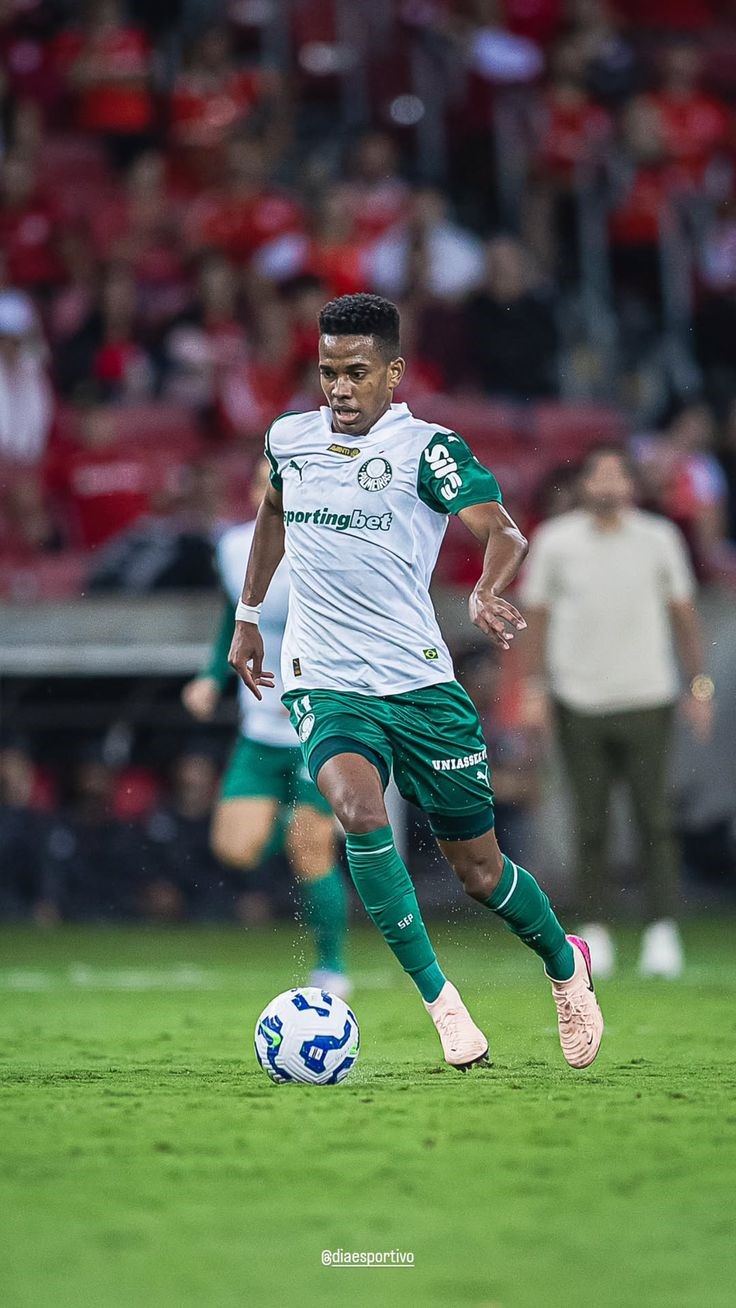 Premier League Wonderkids: Most Valuable U21 Players Lighting Up English Football