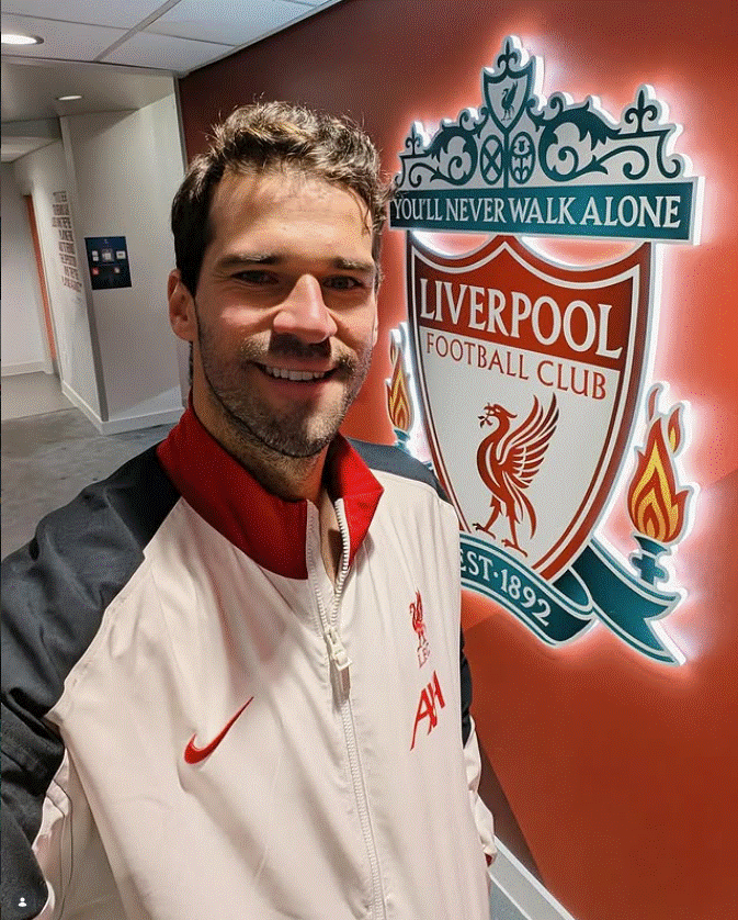 Liverpool Determined to Keep Alisson as Barcelona Push to Sign Marcus Rashford