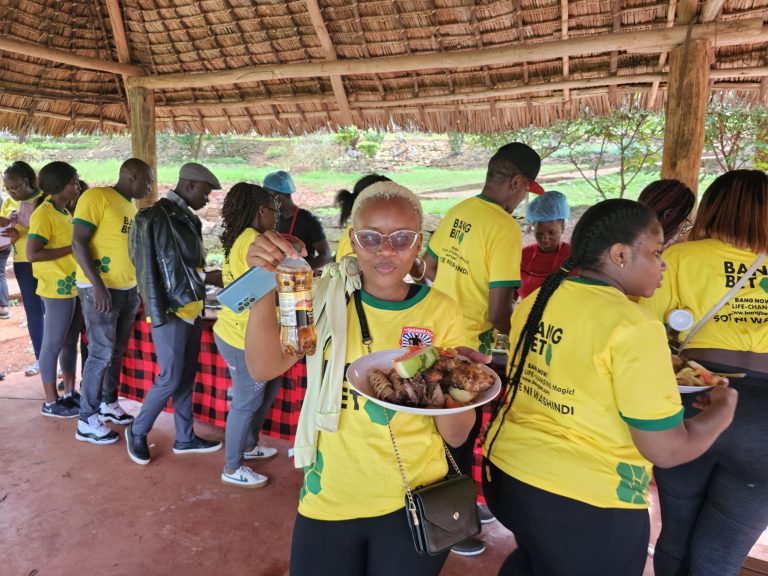 Sharing the Joy: Audience Stories from Bangbet’s Year-End Party