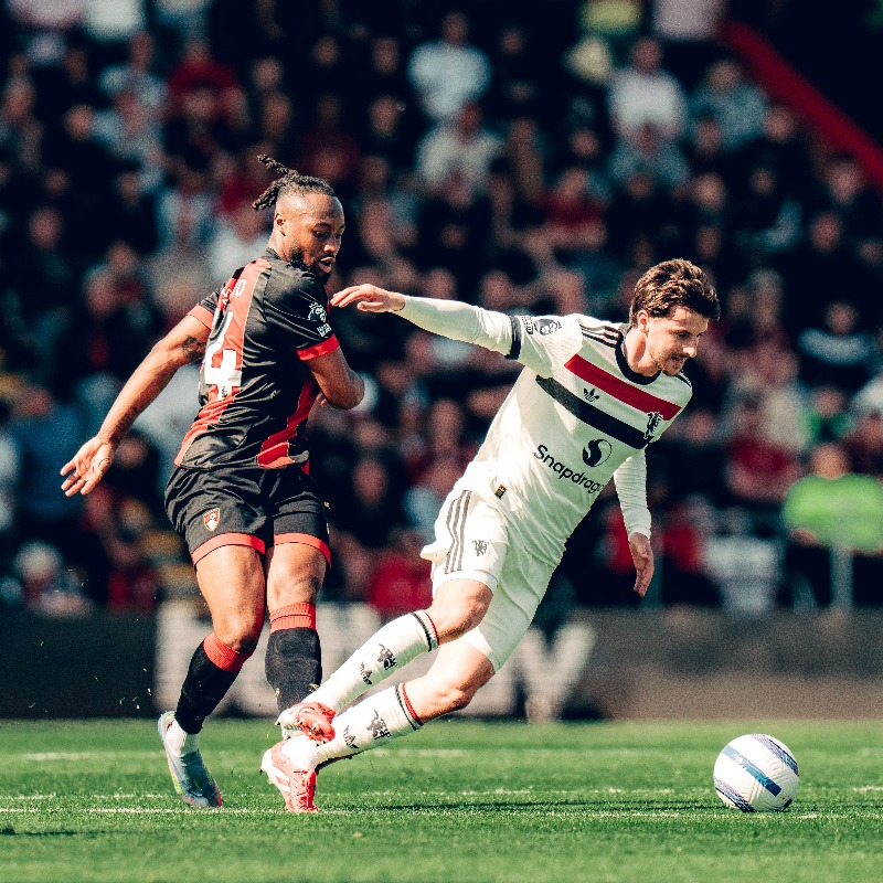 Man United Escape Defeat at Bournemouth Thanks to Højlund