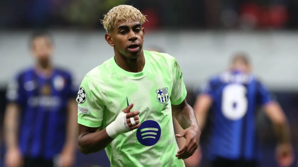 ⚽ Lamine Yamal Signs Until 2031: Barcelona’s Wonderkid Secures His Future