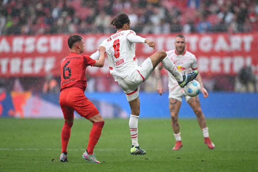 Bundesliga Title Wait Goes On After Bayern’s 3-3 Draw