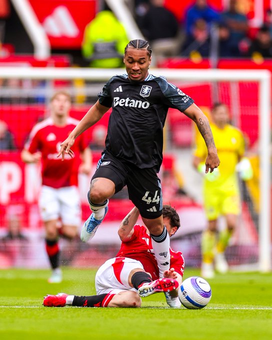 Man United End Villa’s UCL Dream in Final Day Drama