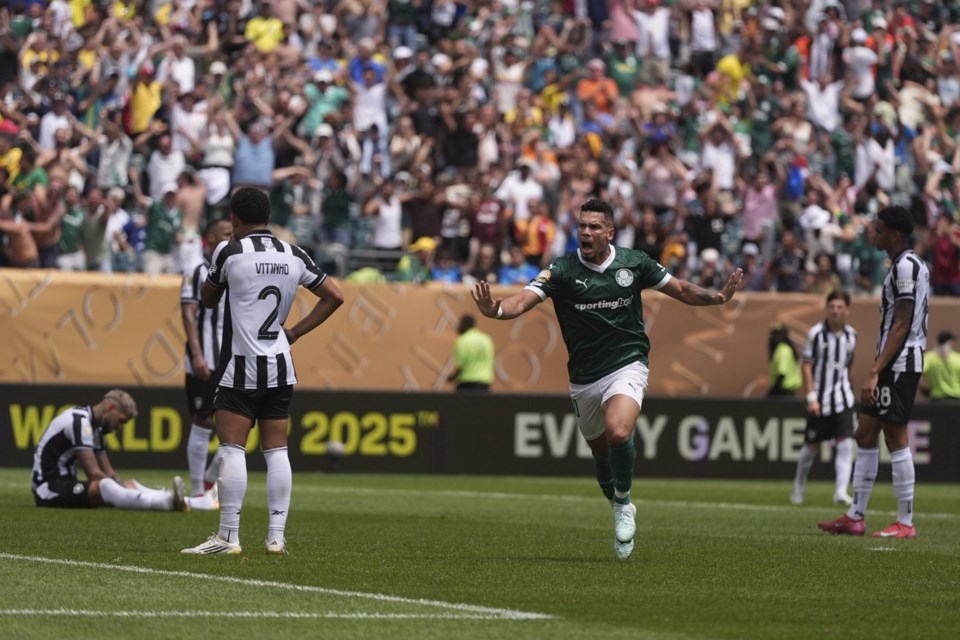 Palmeiras Win Extra-Time Thriller vs Botafogo at Club World Cup