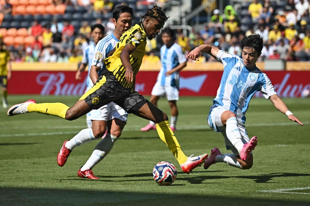 Dortmund Beat Ulsan to Reach Club World Cup Knockouts