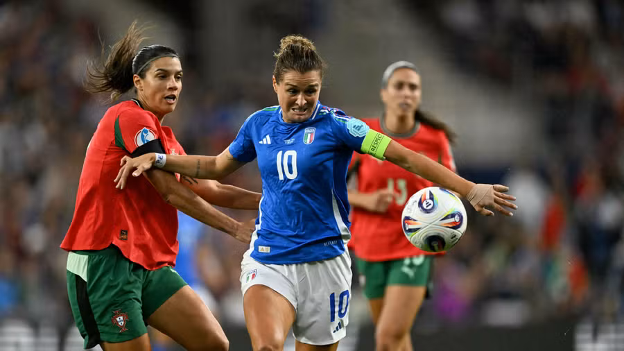 Portugal Hold Italy 1-1 to Stay in Women’s EURO Race