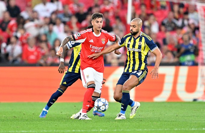 Champions League Playoff: Benfica Edge Fenerbahçe 1-0