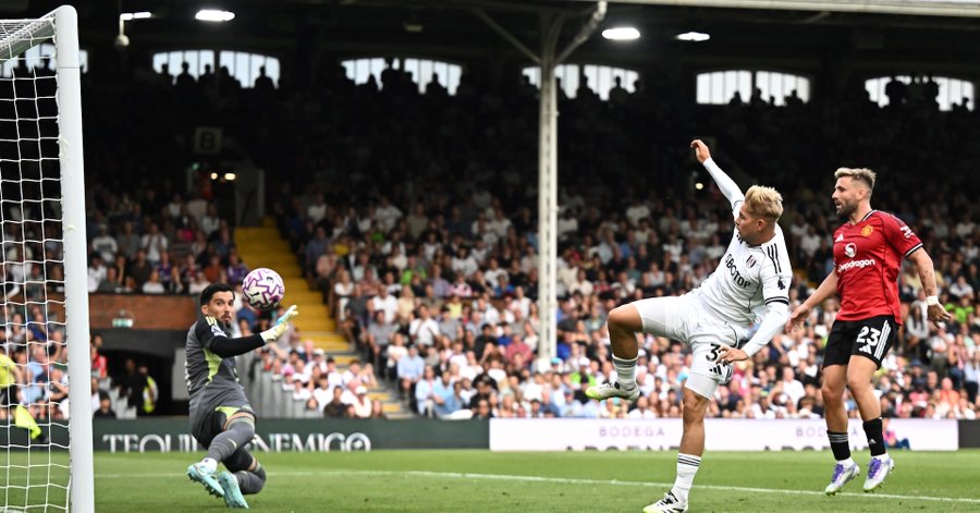 Manchester United Held 1-1 by Fulham as Smith Rowe Strikes