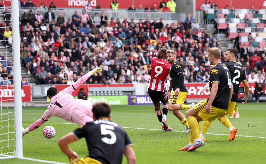 Brentford 3-1 Man United: Thiago Brace Stuns Red Devils