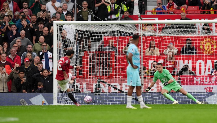 Manchester United 3-2 Burnley: Fernandes Penalty Ends Winless Run
