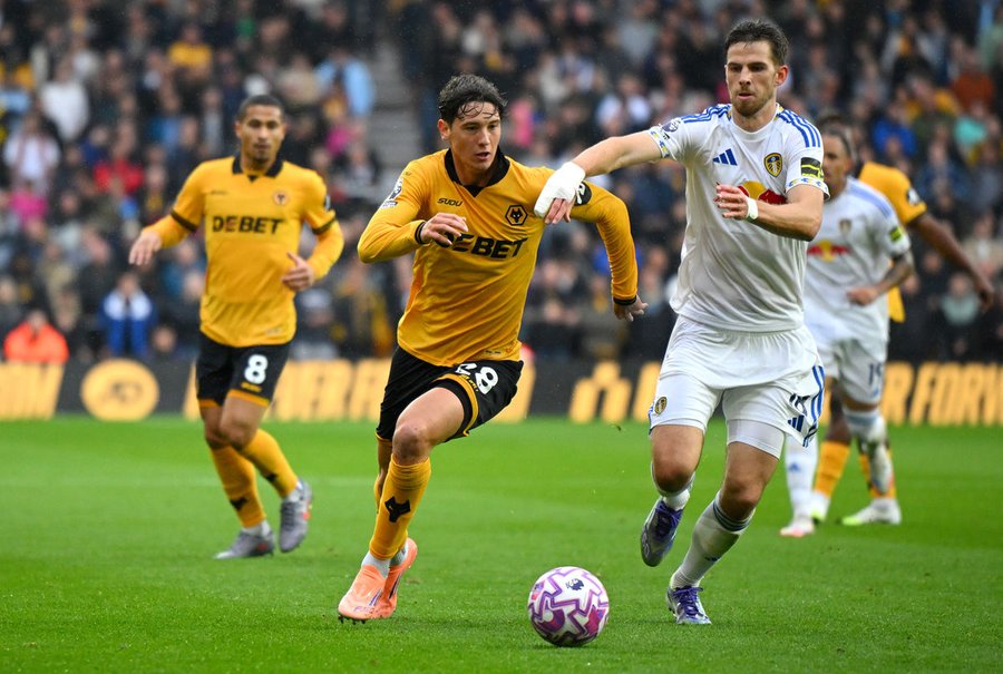 Leeds Defeat Wolves 3-1 in Premier League Clash