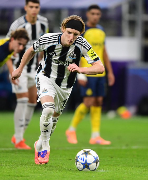 Newcastle Thrash Royale Union 4-0 in Champions League Breakthrough