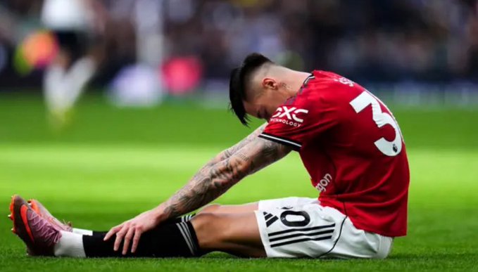 Man United Grab Dramatic 2-2 Draw at Tottenham