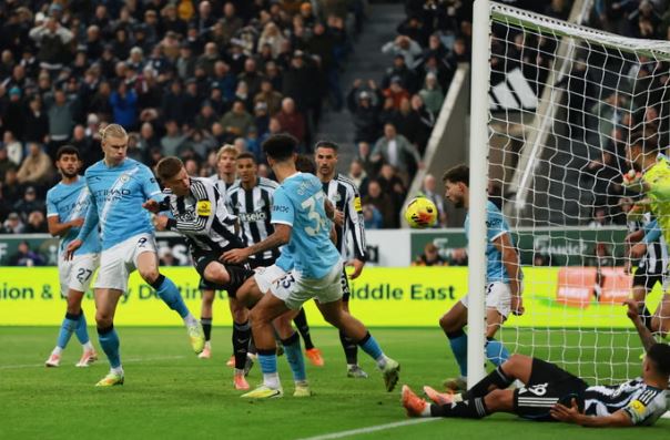 Newcastle United Stun Manchester City in a 2–1 Thriller at St James’ Park