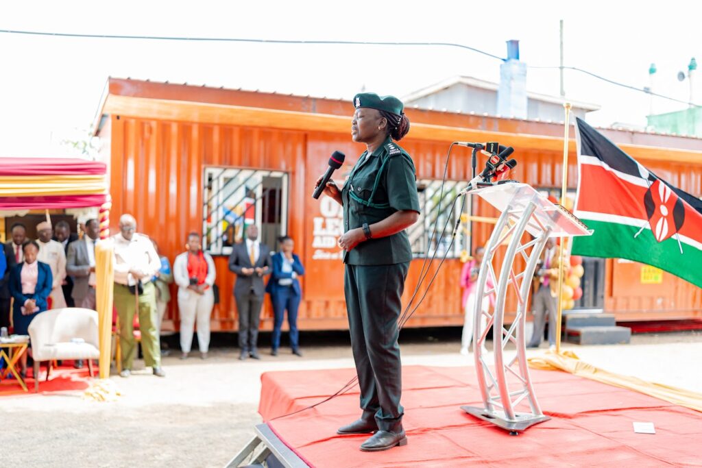 Bangbet mobile legal aid in Kibera