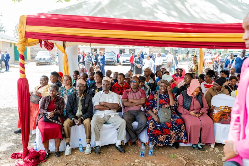 Bangbet mobile legal aid in Kibera