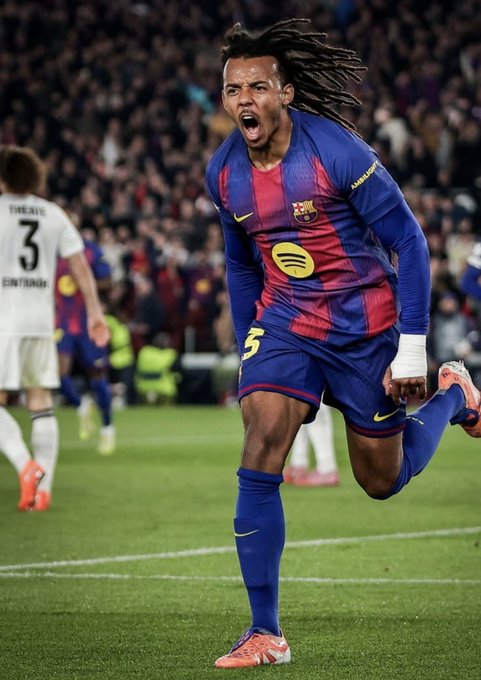 Barcelona Edge Frankfurt 2-1 as Koundé Leads UCL Comeback