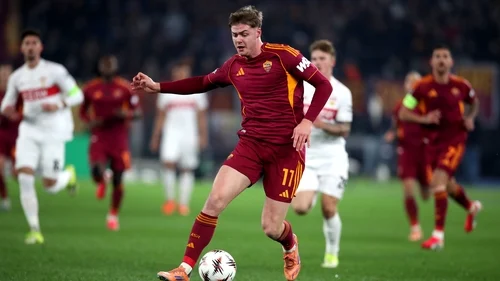 Roma Beat Stuttgart 2-0 to Storm into the Europa League Top Eight