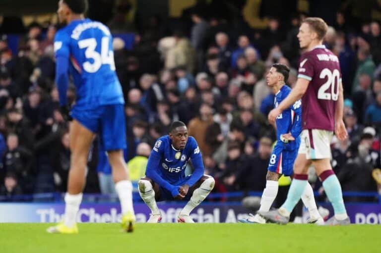 Chelsea vs Burnley: Late Flemming Goal Stuns 10-Man Blues