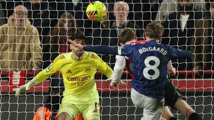 Arsenal Held 1-1 by Brentford as Title Race Tightens
