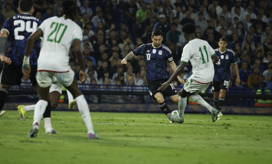 Argentina 2-1 Mauritania: Enzo and Paz Star in Buenos Aires Win