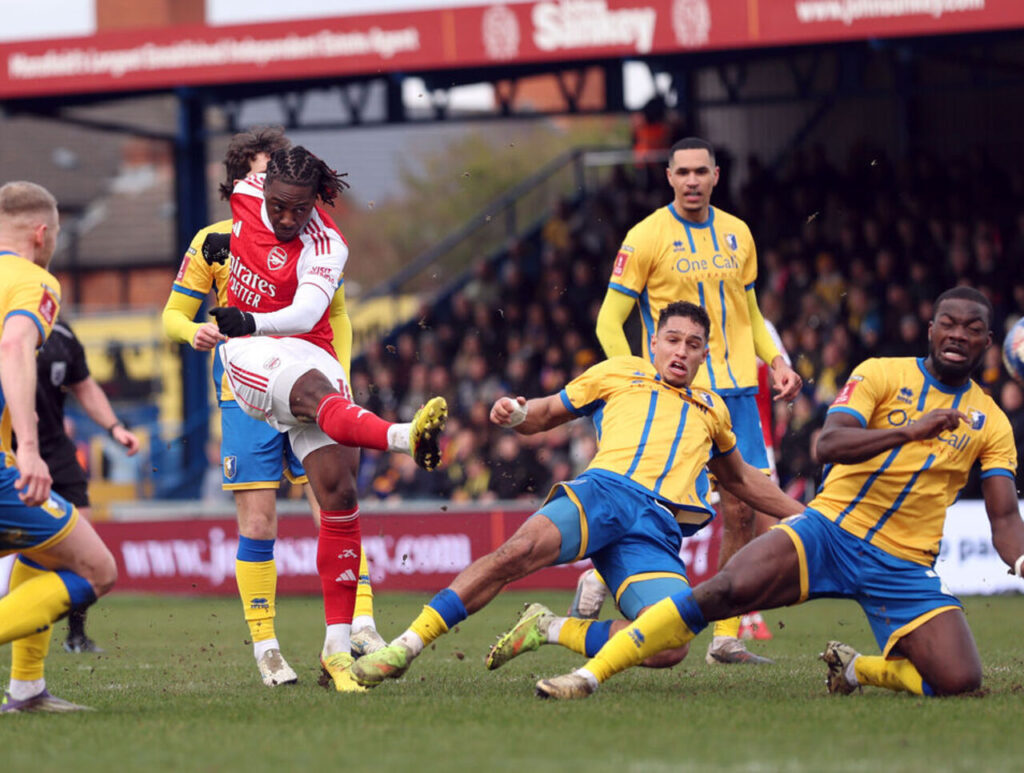 Arsenal Survive Mansfield Scare to Reach FA Cup Quarter-Finals
