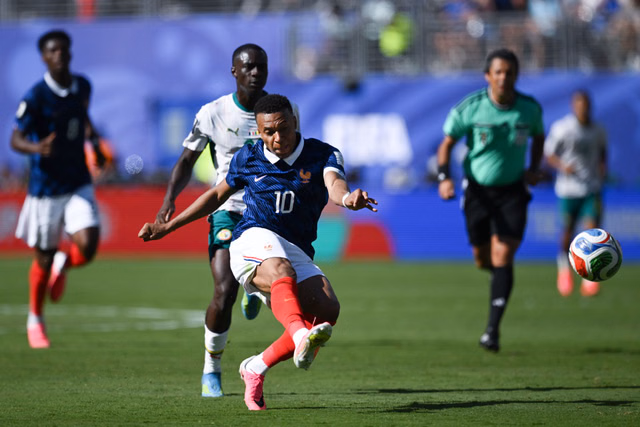 France 3-1 Senegal: MbappĆ© Makes History in World Cup OpenerĀ