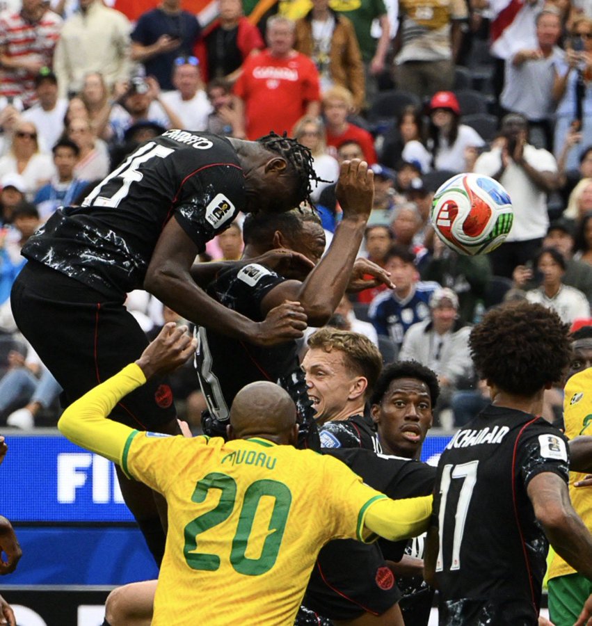 Canada Edge South Africa to Reach Historic FIFA World Cup Last 16