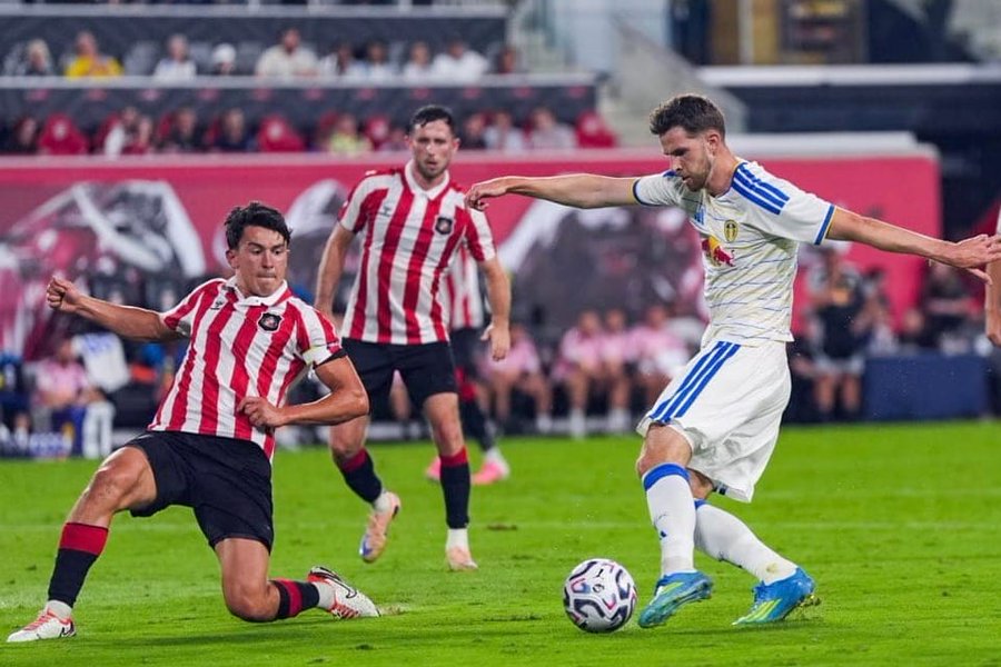 Sunderland Edge Leeds 1-0 in Premier League Summer Series Clash