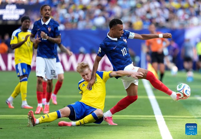 France Crush Sweden 3-0 as Mbappé Fires Les Bleus Into Last 16