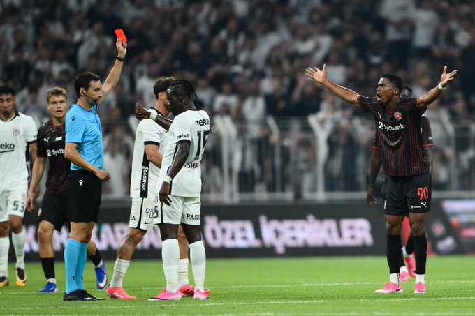 Beşiktaş 1-0 Midtjylland: Kökçü Seals Europa League Win 