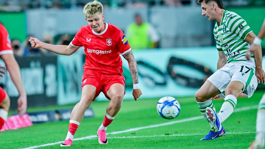 Twente Fight Back to Draw 2-2 at Ferencváros