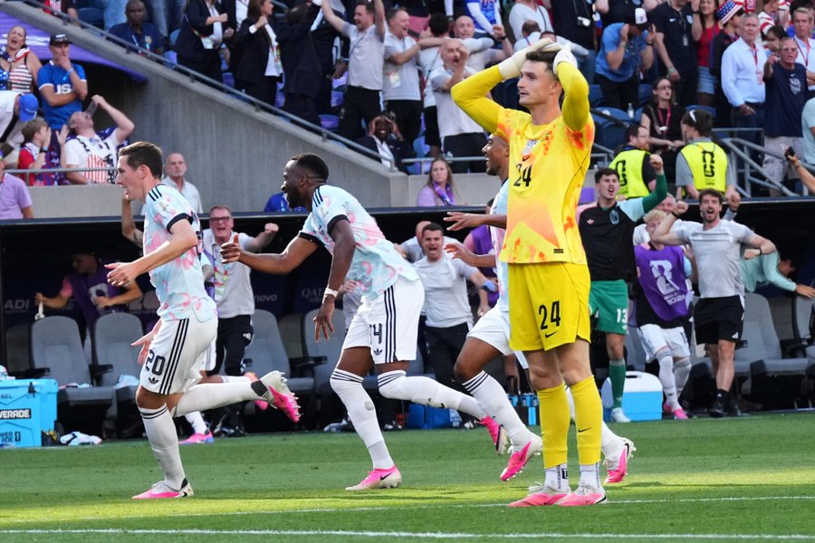 Belgium Beat USA 4-1 to Reach World Cup Quarter-Finals