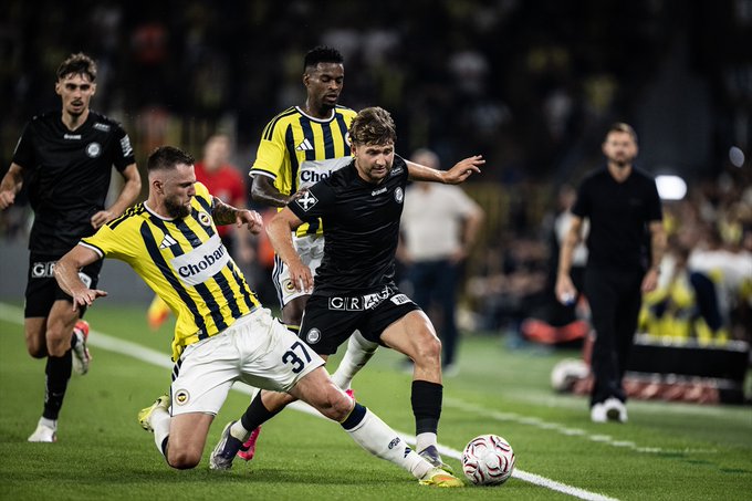 Fenerbahçe Beat Sturm Graz 2-0 in UEFA Champions League Qualifier