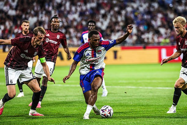 Lyon Beat Sparta Prague to Reach Champions League Play-Off