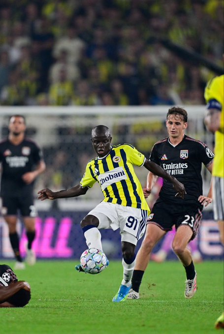 Fenerbahçe vs Lyon 1-1: Champions League Play-Off Thriller