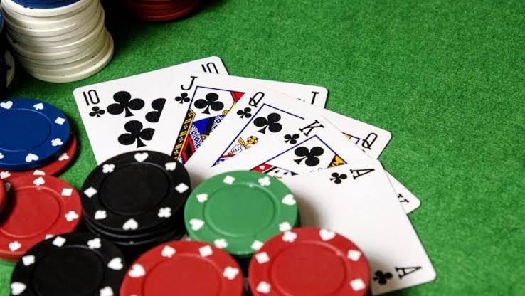How Many Decks Are Used in Blackjack? A Complete Guide for Kenyan Players