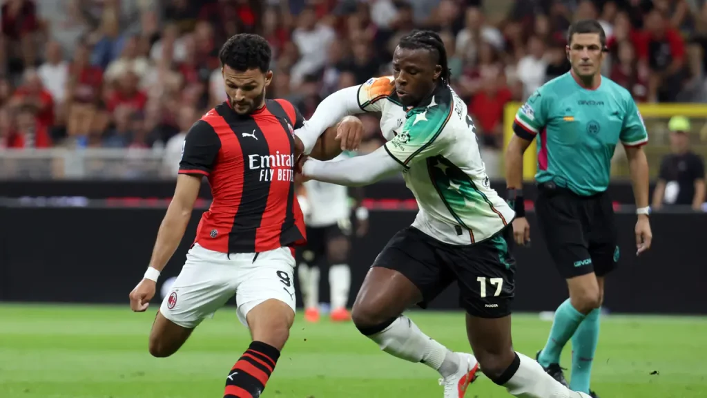 AC Milan Beat Venezia 2-0 to Maintain Perfect Serie A Start