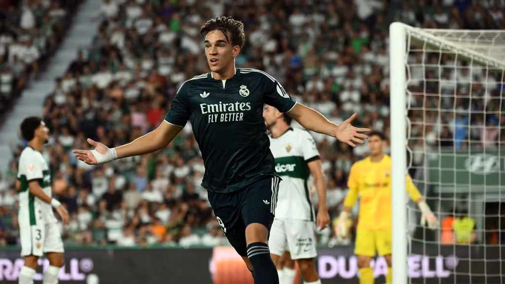 Real Madrid Beats Elche 3-2 as Espí Strikes Late
