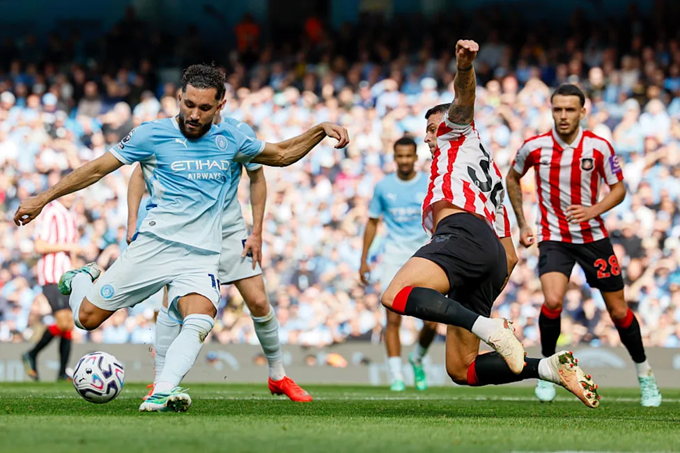 Manchester City 5-3 Sunderland: City Survive Eight-Goal Etihad Thriller