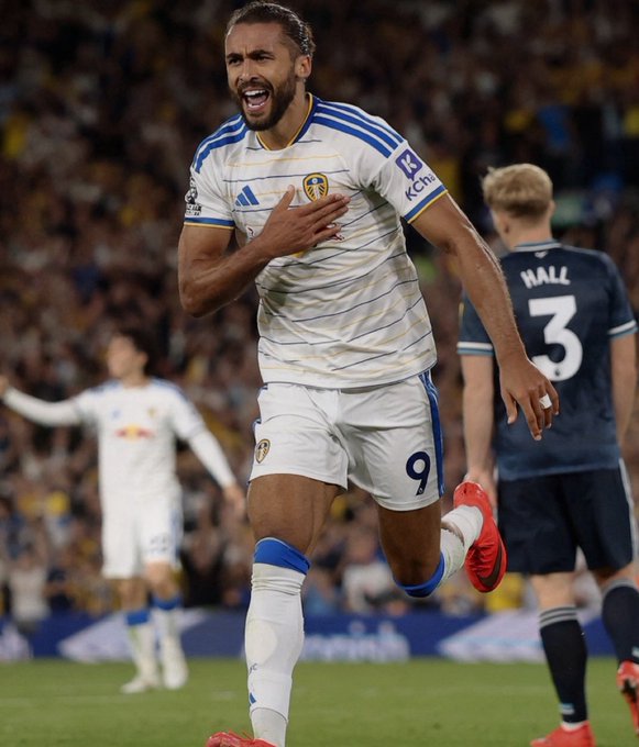 Leeds United Thrash Newcastle 4-1 in Elland Road Masterclass