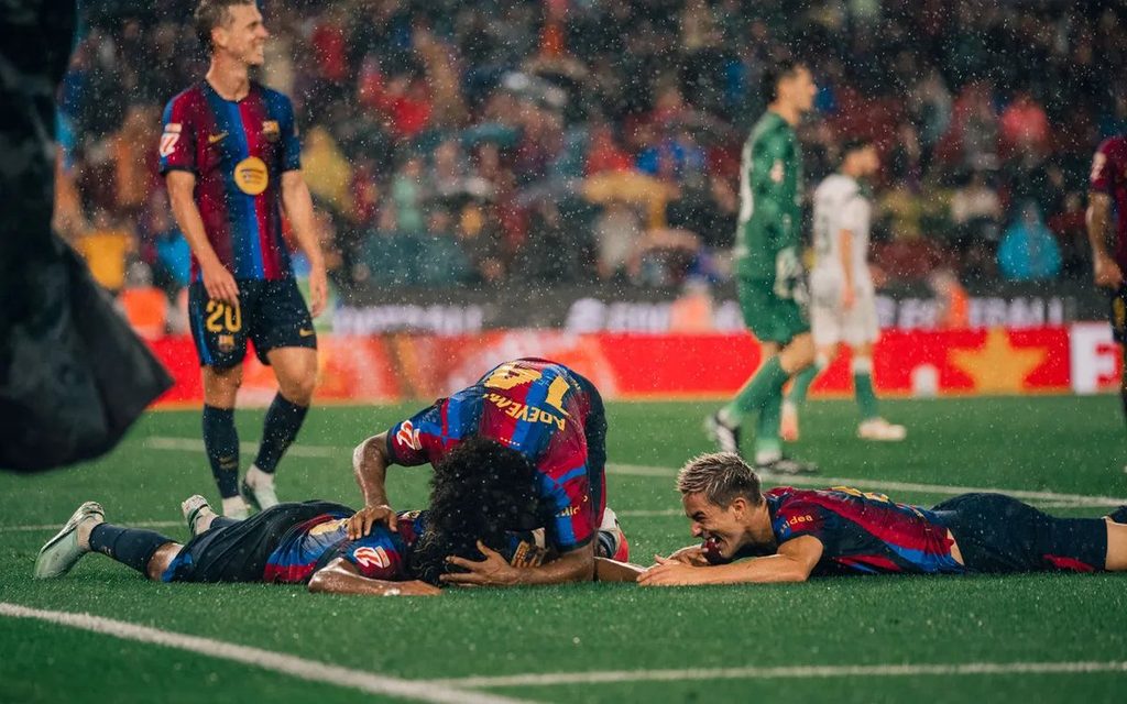 Barcelona 7-2 Racing Santander: Raphinha Hat-Trick Powers Barça Rout