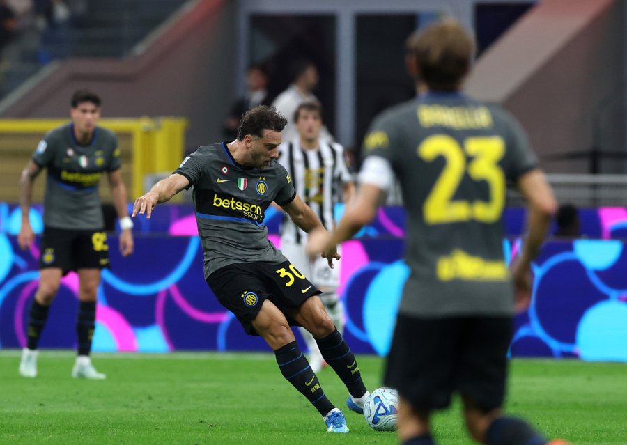 Inter Milan Beats Udinese 5-3 in Stunning Serie A Comeback