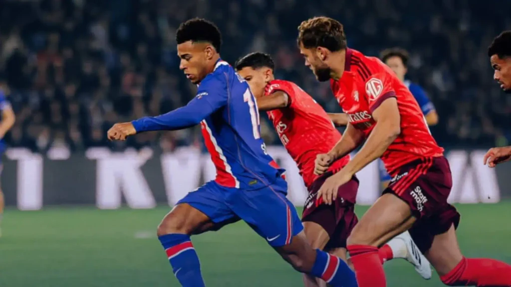 PSG 2-0 Lyon: Mayulu and Godts Fire Paris to Ligue 1 Top Spot