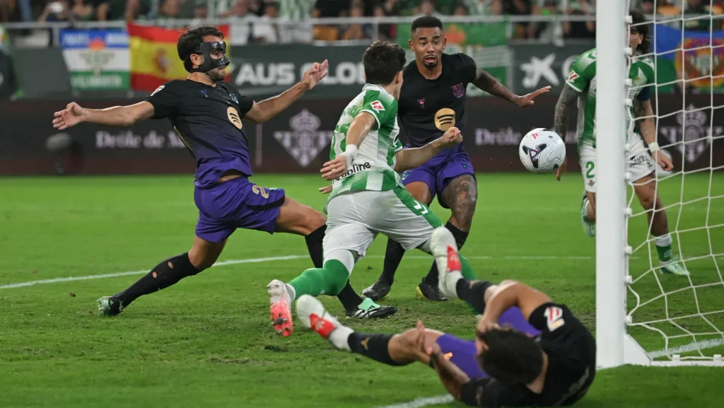 Barcelona Thrash Real Betis 5-2 to Extend Perfect LaLiga Winning Streak