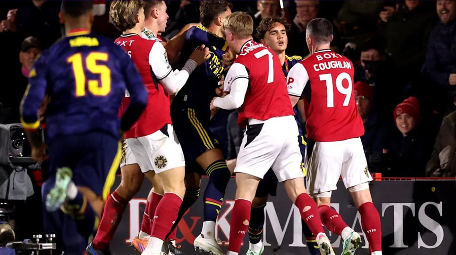 Fleetwood Town Stun Arsenal on Penalties in Dramatic EFL Cup Upset