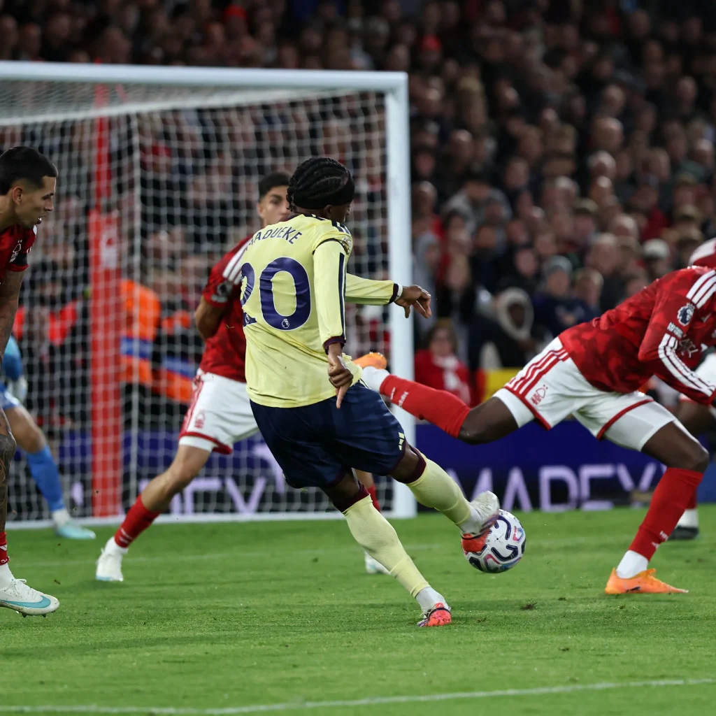 Nottingham Forest 0-1 Arsenal: Madueke Fires Gunners to Second Place